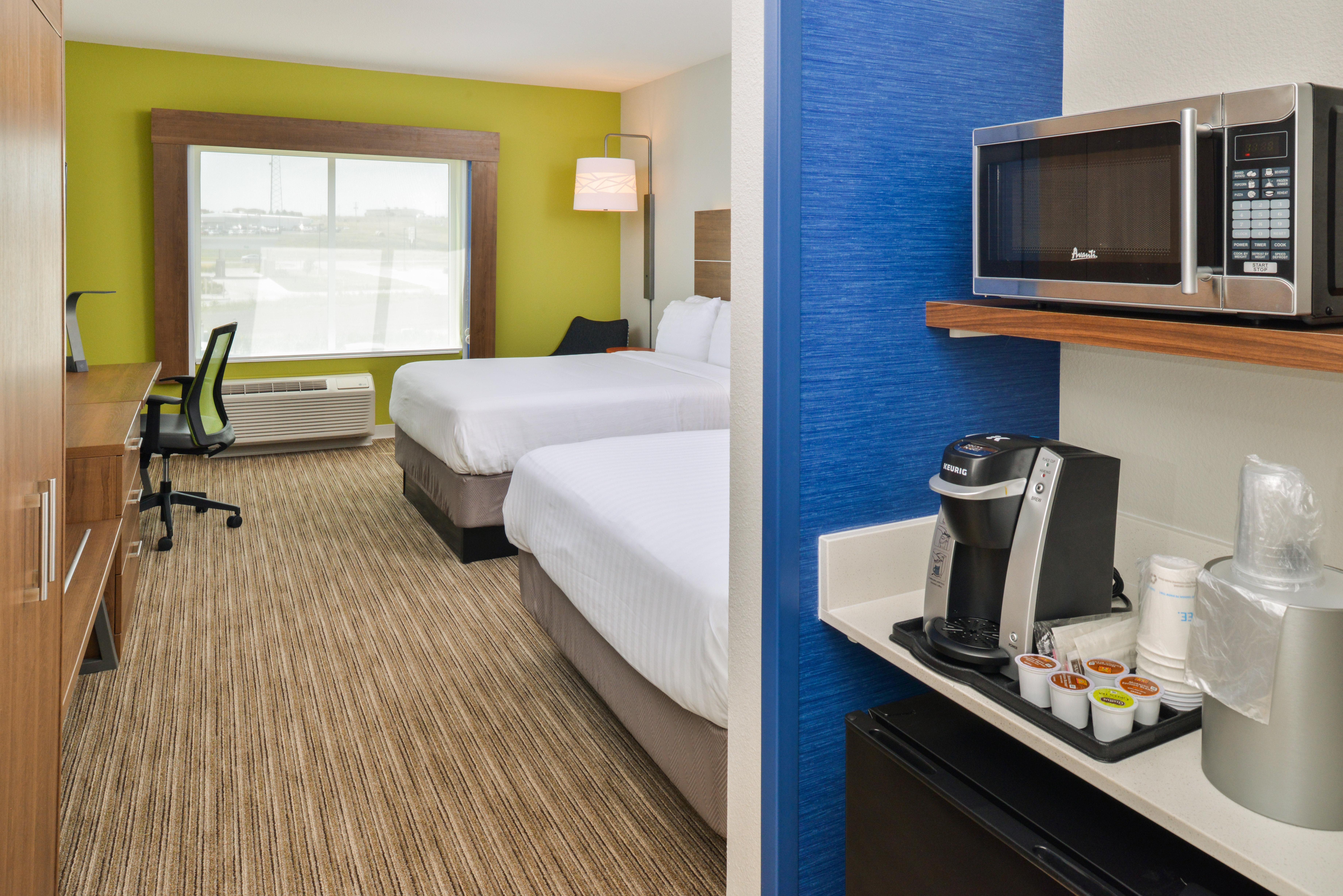 Holiday Inn Express & Suites - Chadron By Ihg Екстериор снимка